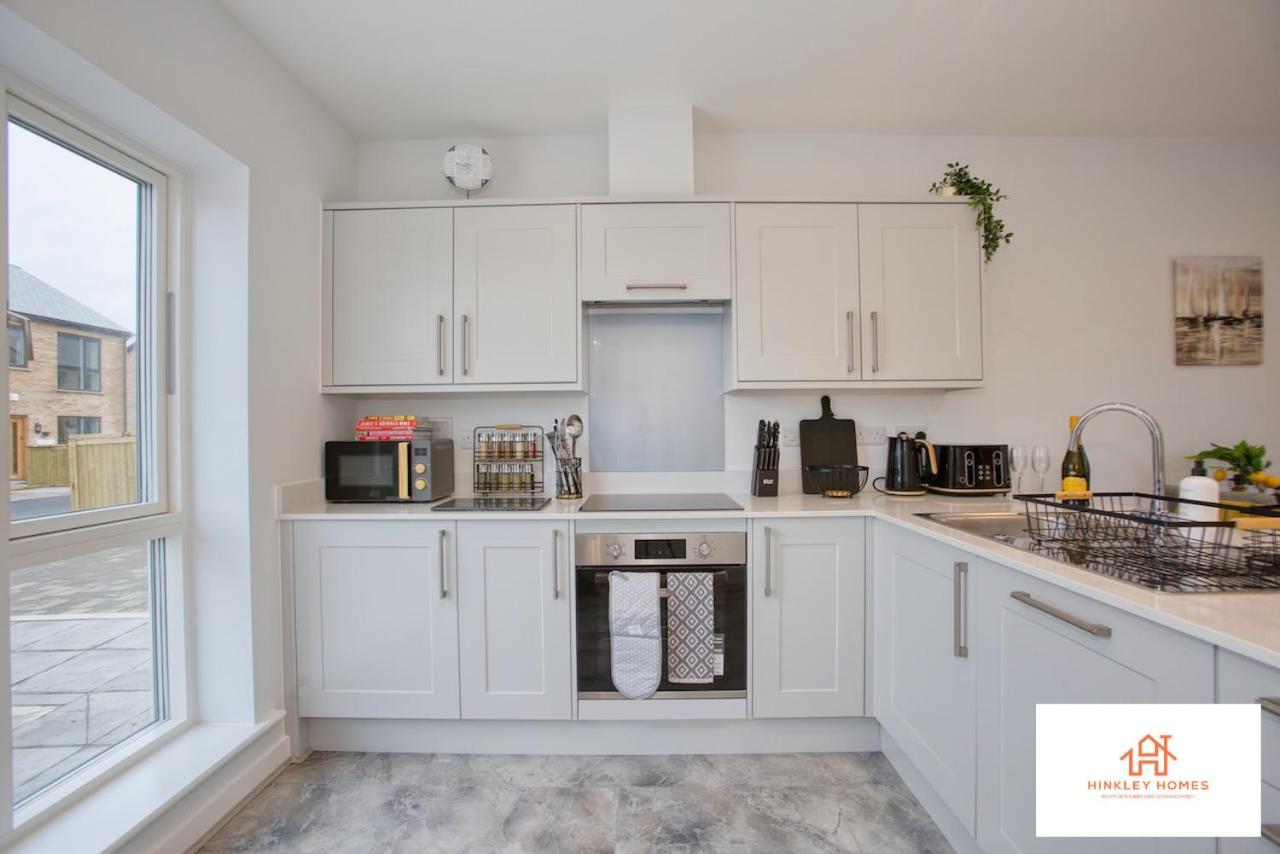 St Ives Bay - Immaculate Brand New 3Bed - Free Parking - Beach - Wifi Hayle Extérieur photo