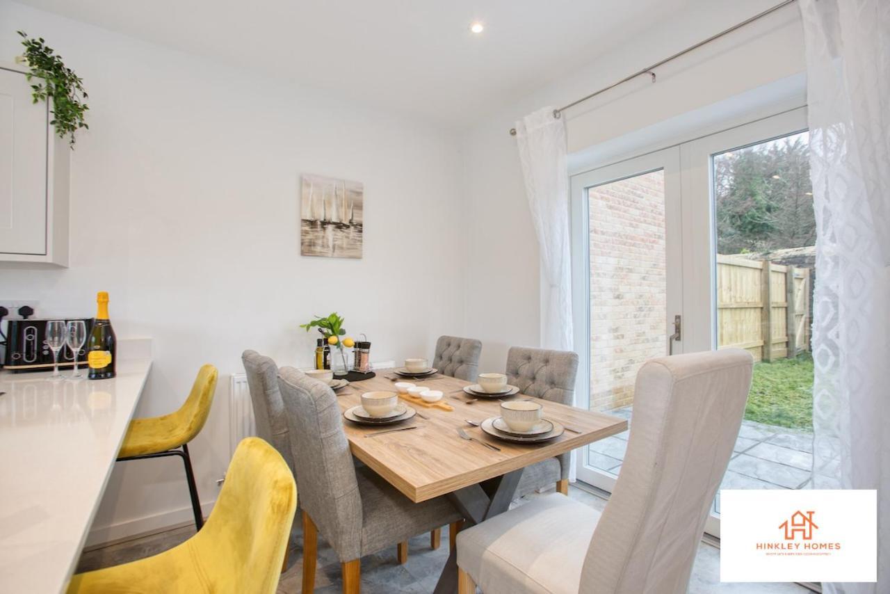St Ives Bay - Immaculate Brand New 3Bed - Free Parking - Beach - Wifi Hayle Extérieur photo